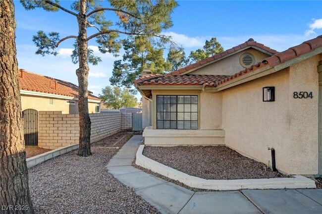 Building Photo - 8504 Manalang Rd