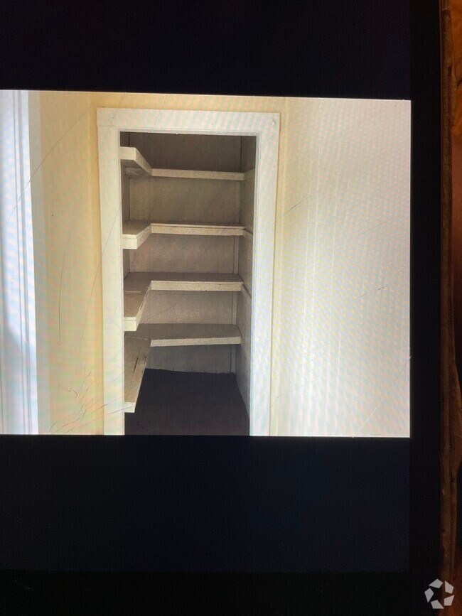 Apartments under 2,500 in Franklin VT 3 Rentals