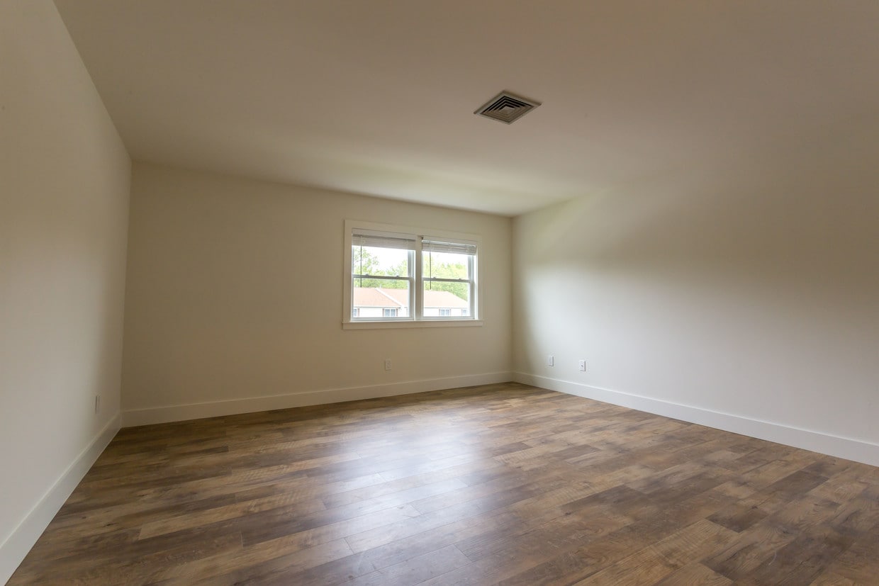 13 Spring Creek Dr, Pleasant Valley, NY 12569 Townhome Rentals in