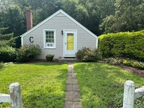 Building Photo - 94 Obtuse Rd S