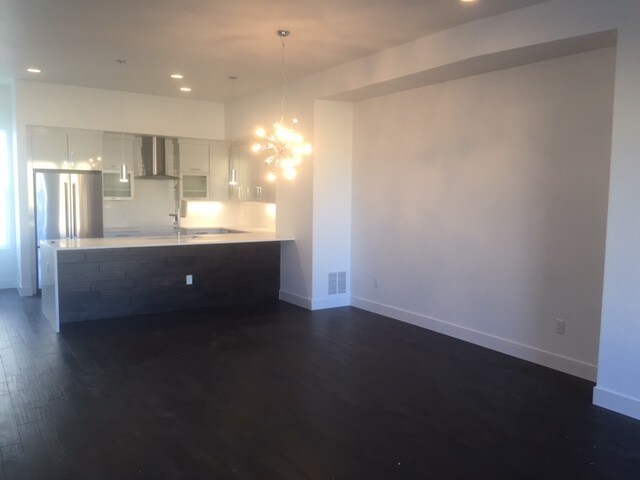 Foto del edificio - 3038 Wilson Ct