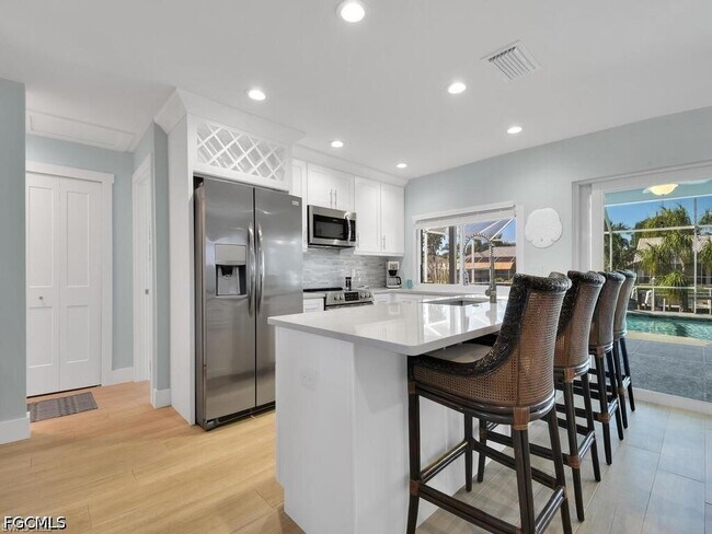 Foto del edificio - 3840 SE 13th Ave