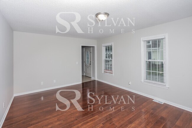 Foto del edificio - Enjoy Relaxation & Sophistication in this lovely 3 bedroom, 2.5 bath home.