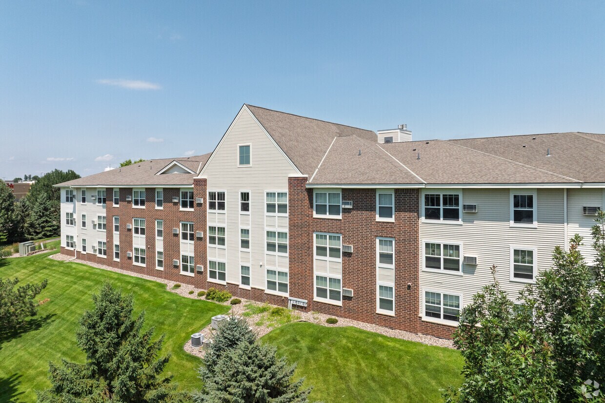 Foto del edificio - Rivertown Court