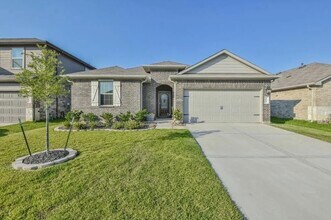 Building Photo - 18261 Eaton Mill Dr