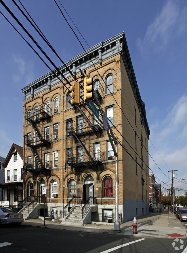 Foto principal - 145 - Chestnut Apartments