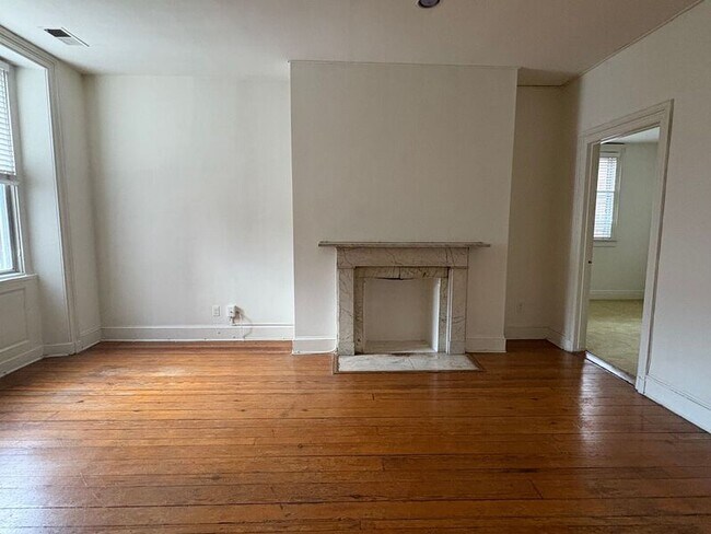 Building Photo - 717-721 St Paul St
