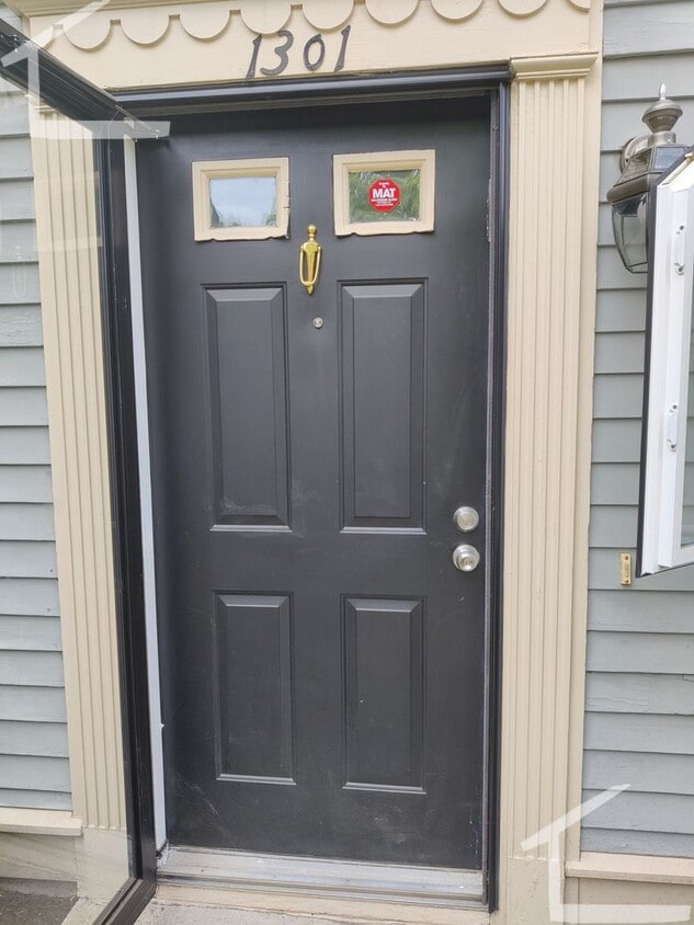 Great Condo-Style 2.5 bedroom Available Feb 1, 2026 - Great Condo-Style 2.5 bedroom Available Feb 1, 2026