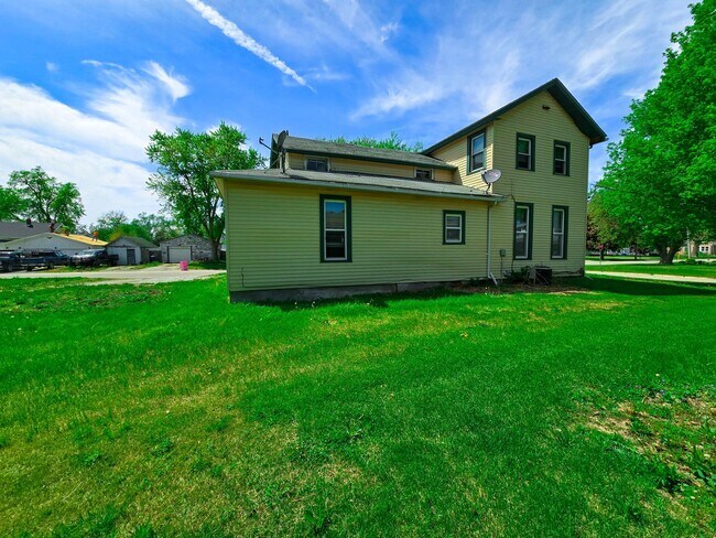 Foto del edificio - Charming 5 Bedroom Home in Aledo with Mode...