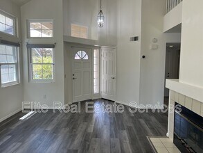 Building Photo - 14731 Carmel Ridge Rd
