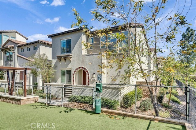 Foto del edificio - 11061 Renewal Dr