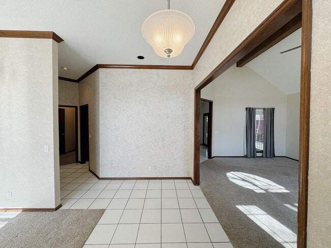 Building Photo - Charming 4 Bed, 3 Bath Home in Edmond, Okl...