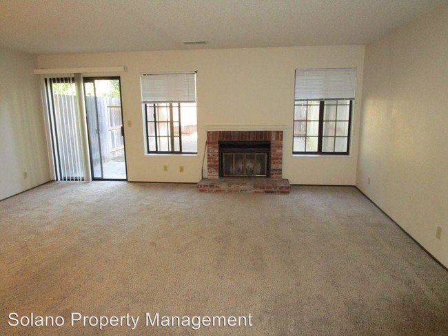 Building Photo - 3 br, 2.5 bath House - 1752 Stuart Court