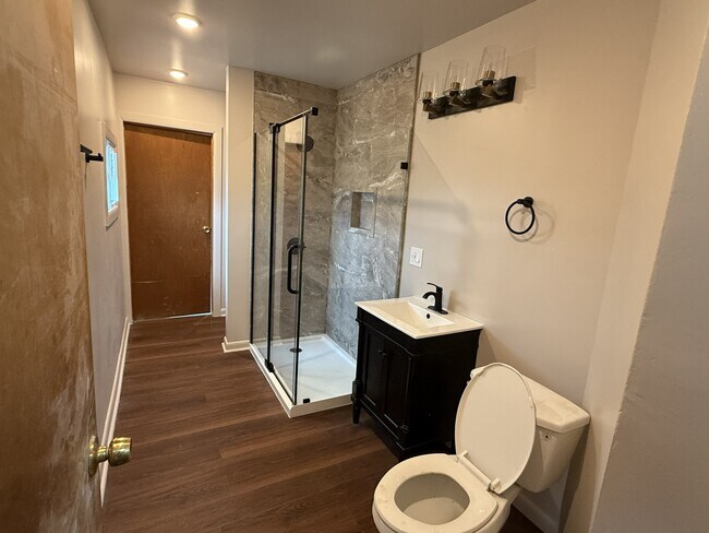 Foto del edificio - 3101 Wade Ave