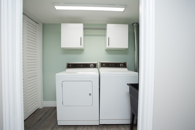 Photo du bâtiment - 124 E 42nd St