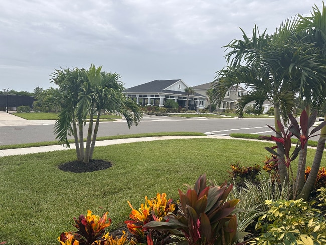 Building Photo - 3934 Lively Coral Pl