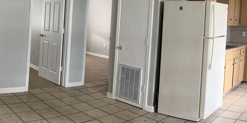 Primary Photo - Savoy apartments