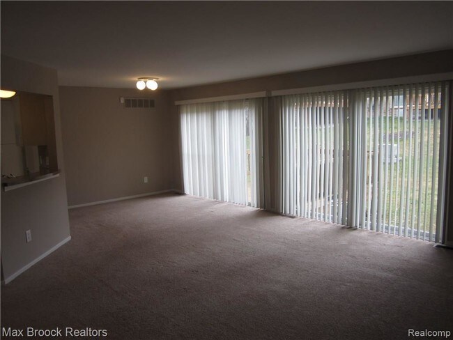 Foto del edificio - 6342 Aspen Ridge Blvd