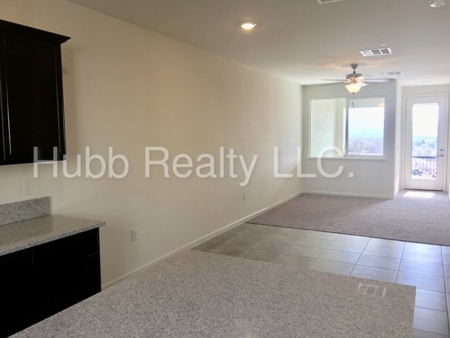 Building Photo - 3153 Sterling Ridge Cir