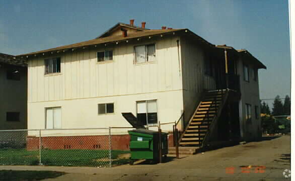 Foto del edificio - 855 Jeanne Ave