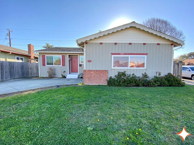 Foto del edificio - 100 Dahlia Dr