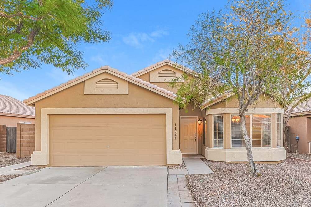 Foto principal - 11259 E Caballero St