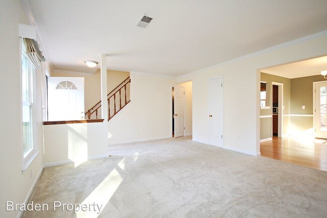 Building Photo - 3 br, 1.5 bath House - 1442 Minor Ridge Court