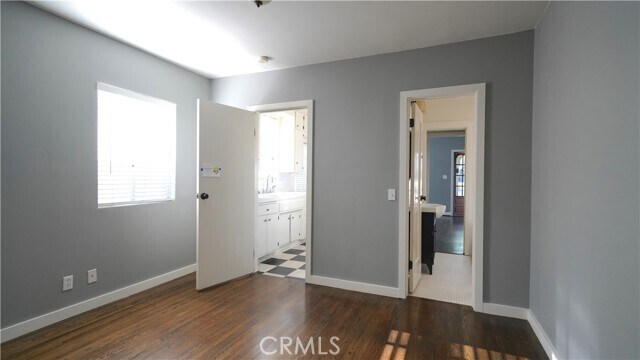 Building Photo - 705 El Centro St