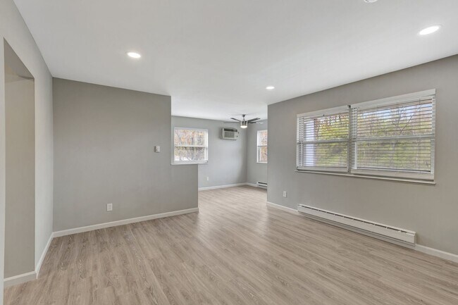 Foto del edificio - Washington Court Apartments