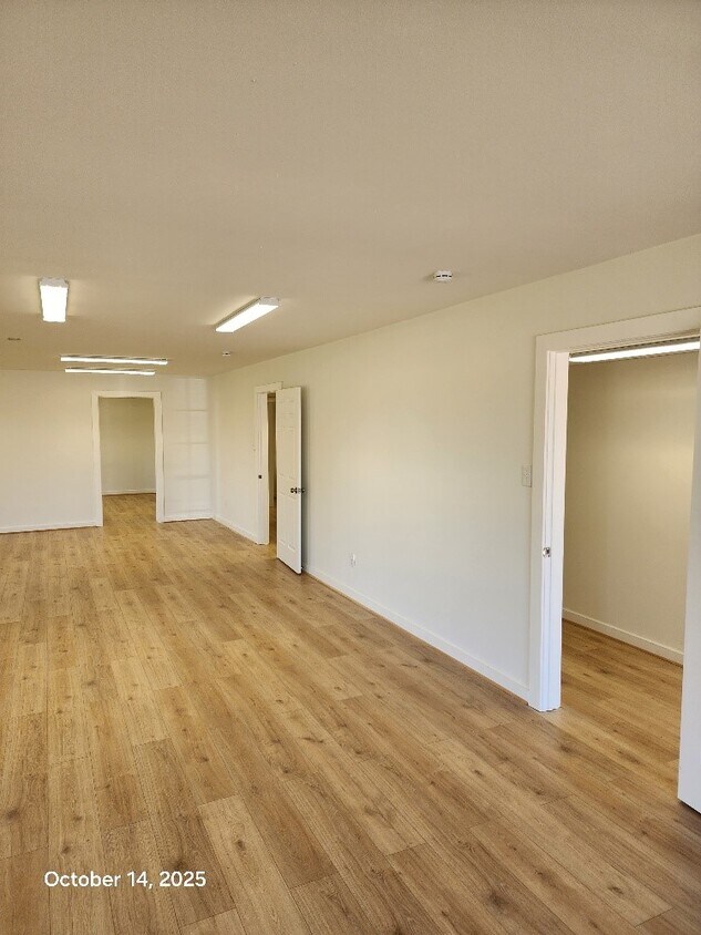 Foto del edificio - 1301 N Avenue H
