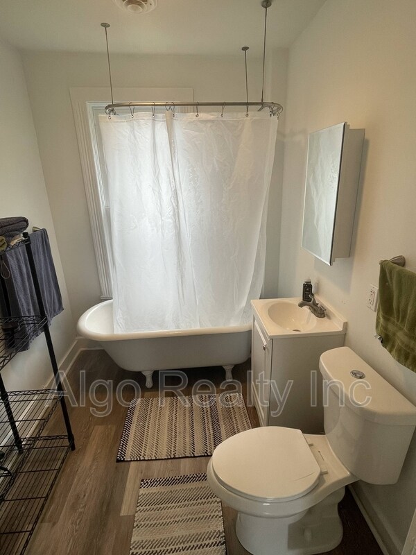 Foto del edificio - 3449 Snelling Ave