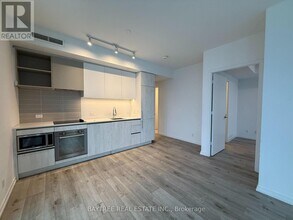 Building Photo - 1000 Portage Pkwy