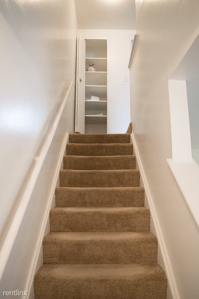 Foto del edificio - 2 br, 1 bath Townhome - 651 Villa Dr