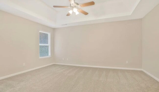 Building Photo - 2737 Live Oak Trl