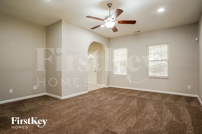 Building Photo - 3501 Donner Trail