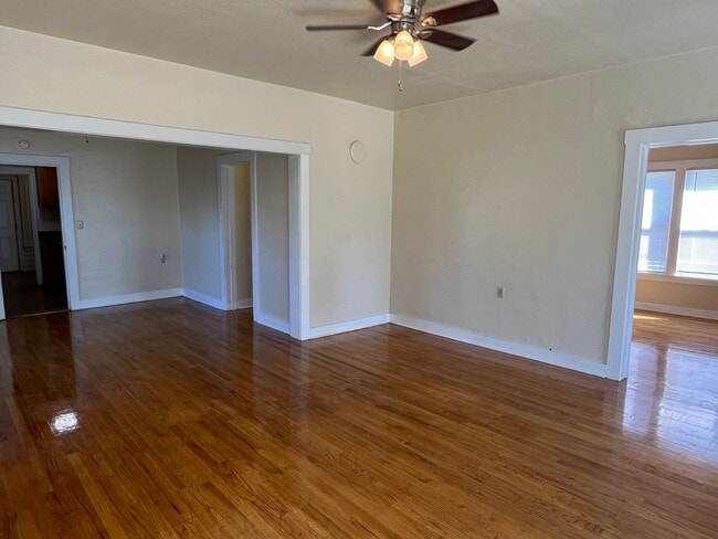 Foto del edificio - 2 Bedroom 1 Bath House For Rent!