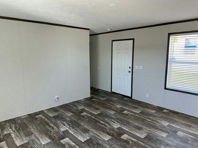 Building Photo - 11620 Rabbit Run Rd