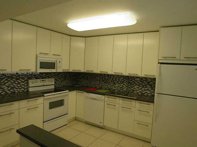 Foto del edificio - 205 Lakeview Dr