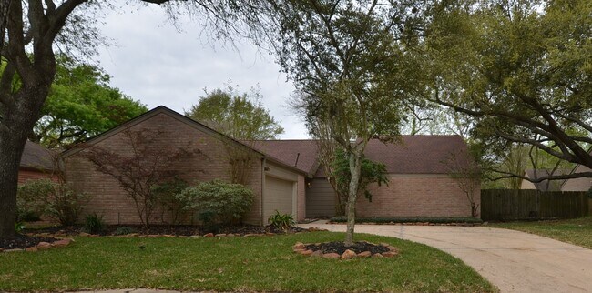 Building Photo - 4603 Sylvan Glen Dr