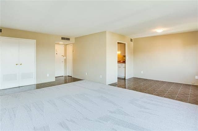 Building Photo - 4550 Warwick Blvd