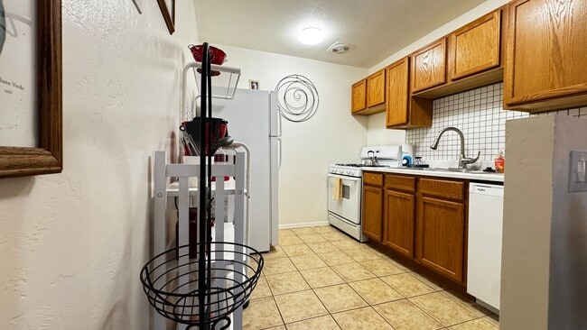 Foto del edificio - Westside - (Anklam and Silverbell) 2 bedro...