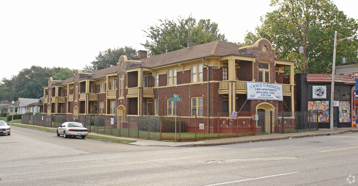 Foto del edificio - 1353-1361 Vance Ave