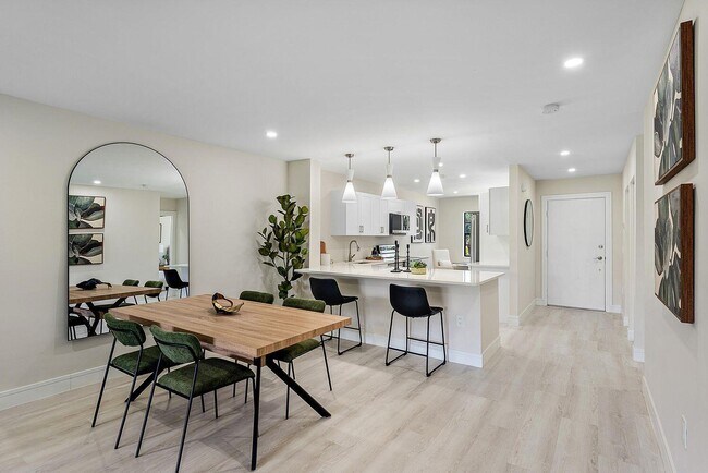 Foto del edificio - 52 Stratford Ln W