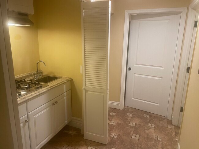 Foto del edificio - 4400 Brookford Ave