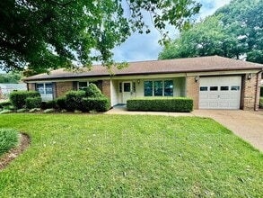 Building Photo - 4345 Temple Ct