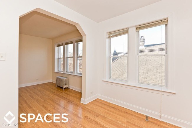 Building Photo - 2600 N Kimball Ave