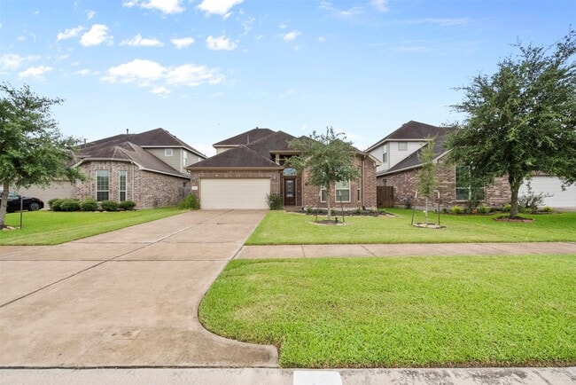 Building Photo - 2026 Argos Dr