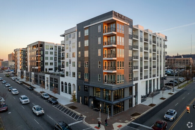 The Palmer Exterior - The Palmer