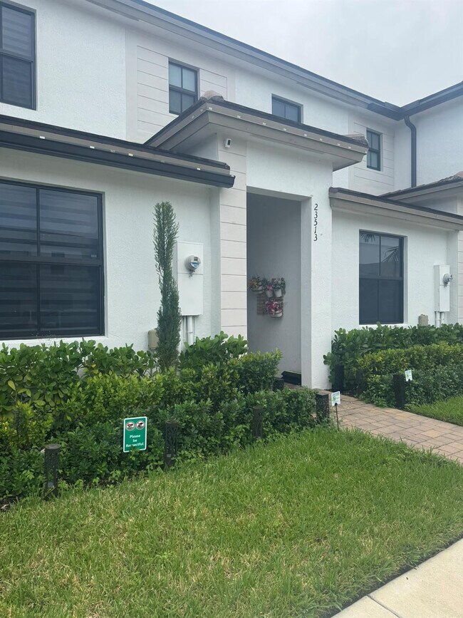 Foto del edificio - 23513 SW 127th Pl