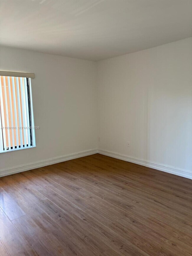 Foto del edificio - 8700 SW 133rd Avenue Rd